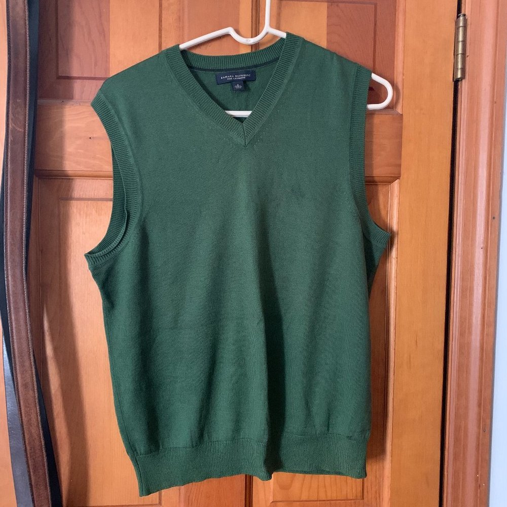 Silk cashmere sleeveless sweater